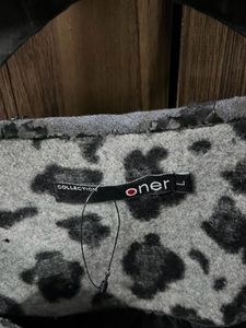 New Oner Leopard Over Coat With Flaws