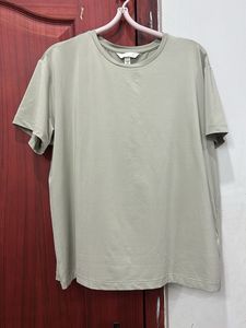 Direct Buy🌱- H&amp;M Rapid Dry Basic T-Shirt