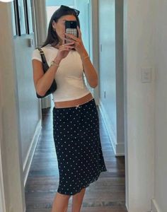 Chic Polka Dot Midi Skirt