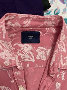 Men's Pink Floral Print Casual Shirt