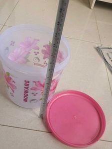 Vintage Modware Floral Storage Container