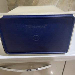10 Kg Tupperware Container