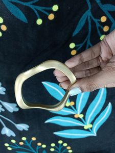 Golden Matte Wavey Kada