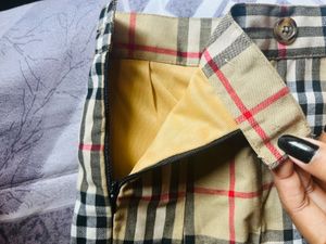 Burberry Plaid Pleated Skirt