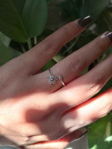 9.25 sterling silver adjustable ring small