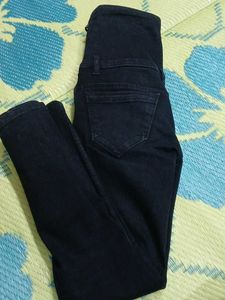 Black Skinny Jeans