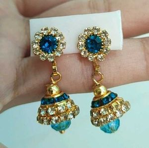 Stunning Blue &amp; Gold Dangle Earrings