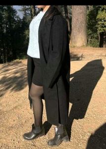 Chic Black Double-Breasted Wool Coat