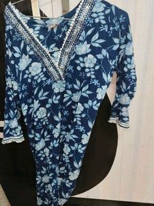 Blue Floral Printed Kurta