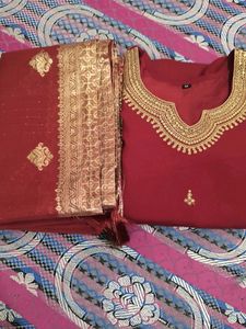 Elegant Maroon kurta set with dupatta