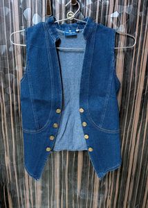 Denim Vest - Stylish Layering Piece