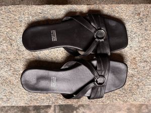 Elegant Black Leather Sandals