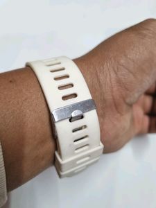 Watch ⌚️ White Color For Man 80%off