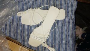 Hotselling Lace White Sandals
