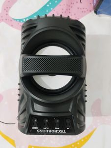 Speaker Box With Mike