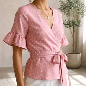 Cute Pink Polka Dot Top 💗