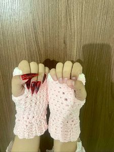 Pink Heart Crochet Gloves
