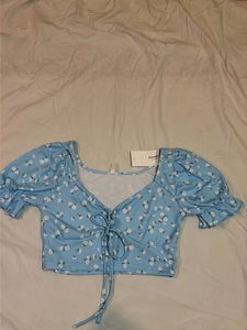 Blue Floral Puff Sleeve Crop Top