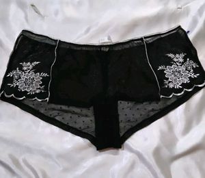 Black panty