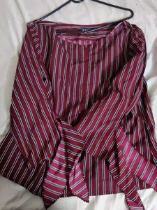 Ladies Top Maroon Striped Fancy Sleeves XL Size