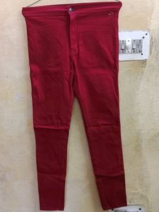 FOREVER 21 Women's Red Pant