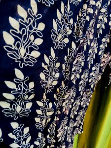 Stylish Blue Floral Print shirt