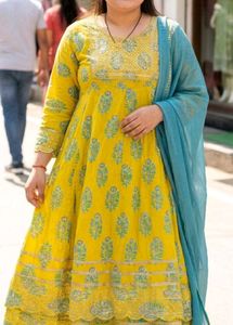 combo Beautiful Yellow Kurta and duppata pant bo