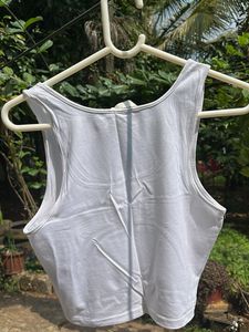 White Tank Top - H&amp;M