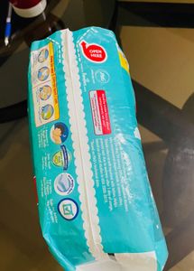 Pampers Happy Sleep M - 30 Pants
