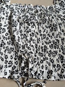 Chic Floral Smocked Off-Shoulder Top