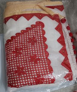 20)Fresh White Pure Cotton Saree
