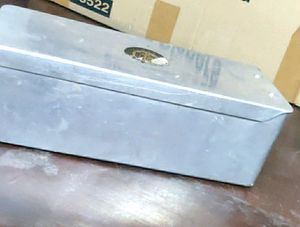 METAL JEWELLERY BOX WITH VELVET LINING INSIDE