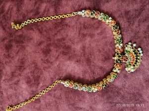 multicolour Elegant Gold Necklace