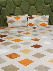 Diamond Pattern Bed Sheet Set