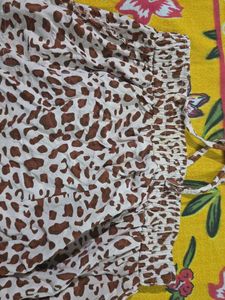 y2k leopard printed shorts