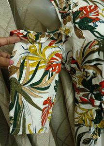 Stylish Cold Shoulder Floral jumpsuit