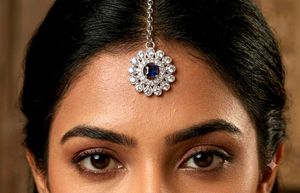 Stunning Diamond &amp; Sapphire Jewellery Set