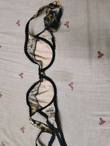 Stylish Leopard Print Bra