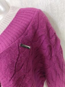 Stylish V-Neck Cardigan Top