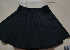 Classic Black A-Line mini Skirt