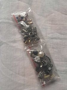 199 for 14 pairs - Surprise Earing Pouches