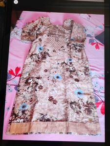 Beautiful Floral Print Kurta Set