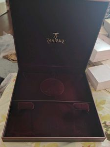 Tanishq Jewellery Box - Elegant Presentation