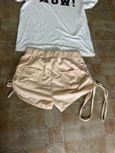 T-shirt FREE on Buying Shorts