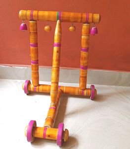 Traditional Wooden Walker ( Detachable )
