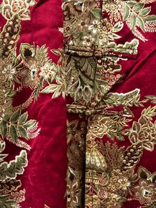 Elegant Red Floral Print Blouse