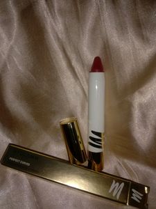 Perfect Curve Myglamm Lipstick 💄💋