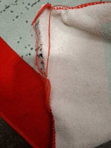 2 kids print towels