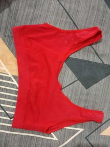 Vibrant Red Seamless Sports Bra