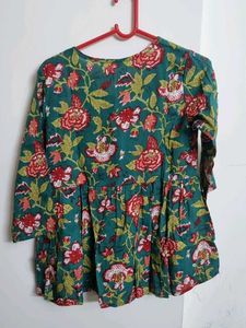 Floral Print Teal Top